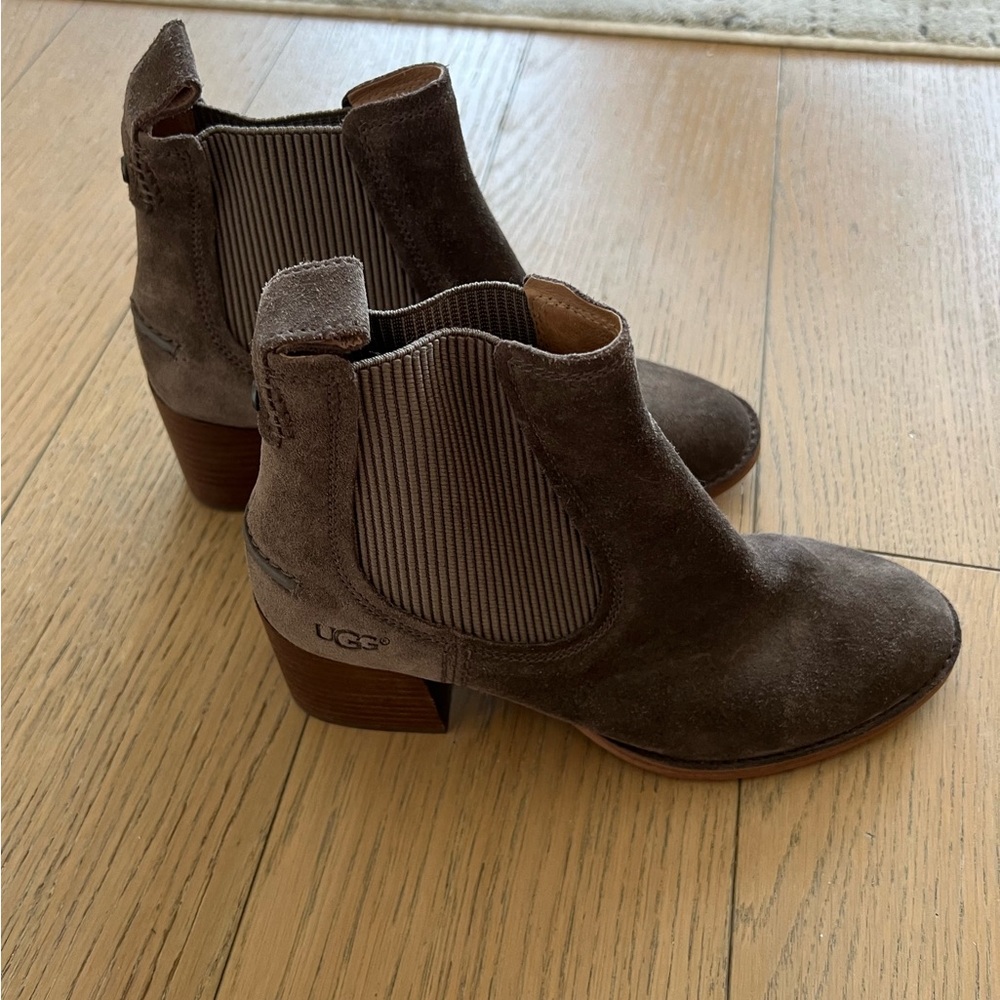 UGG chocolate suede heeled booties - like new worn once